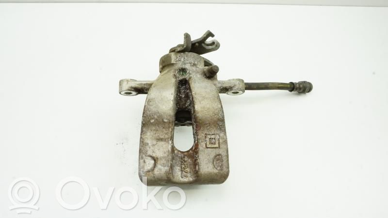 Opel Corsa E Takajarrusatula 