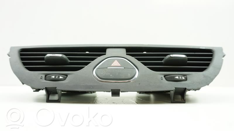 Opel Corsa E Centrālais gaisa ventilācijas režģis 