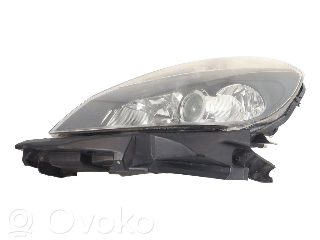 Renault Clio III Phare frontale 