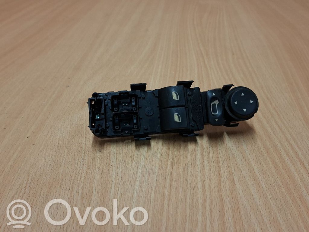 Citroen C4 I Interruptor del elevalunas eléctrico 