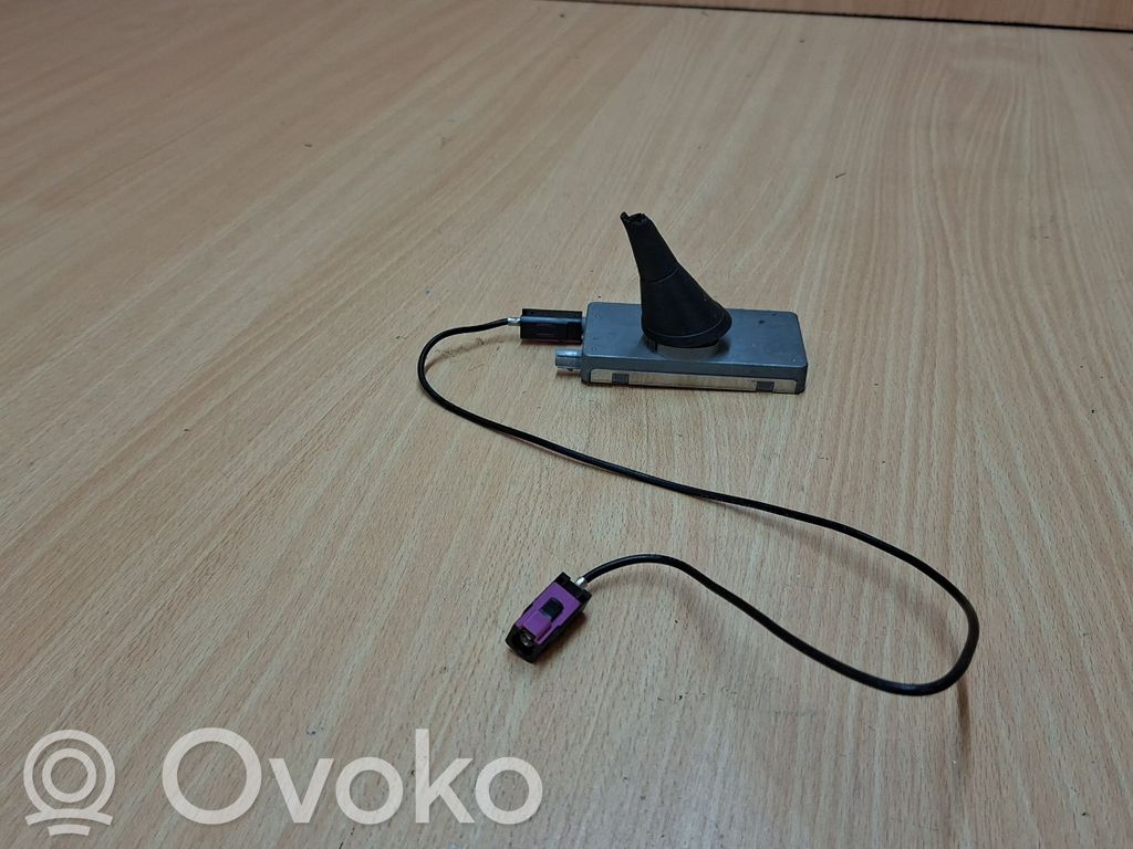 BMW 3 E46 Aerial antenna amplifier 