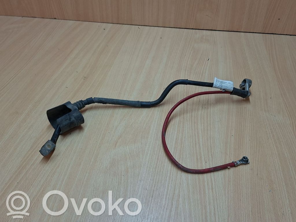Volkswagen Golf V Plusa vads (akumulatora) 