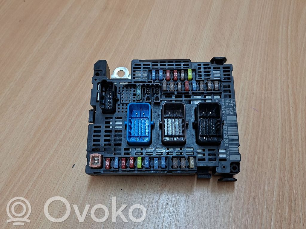 Citroen DS5 BSM Control unit 
