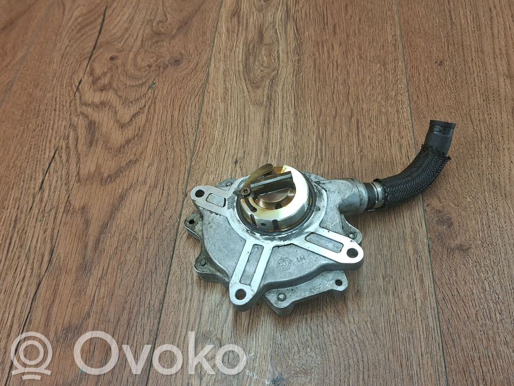 BMW 3 E46 Vacuum pump 