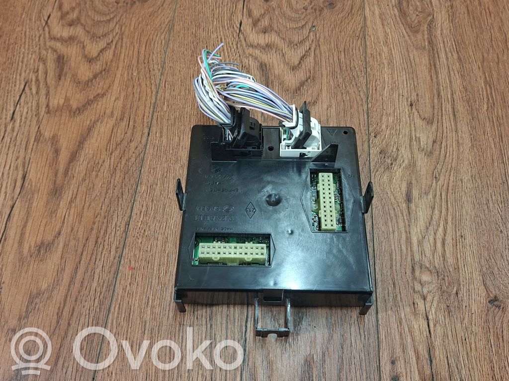 Renault Vel Satis Fuse module 