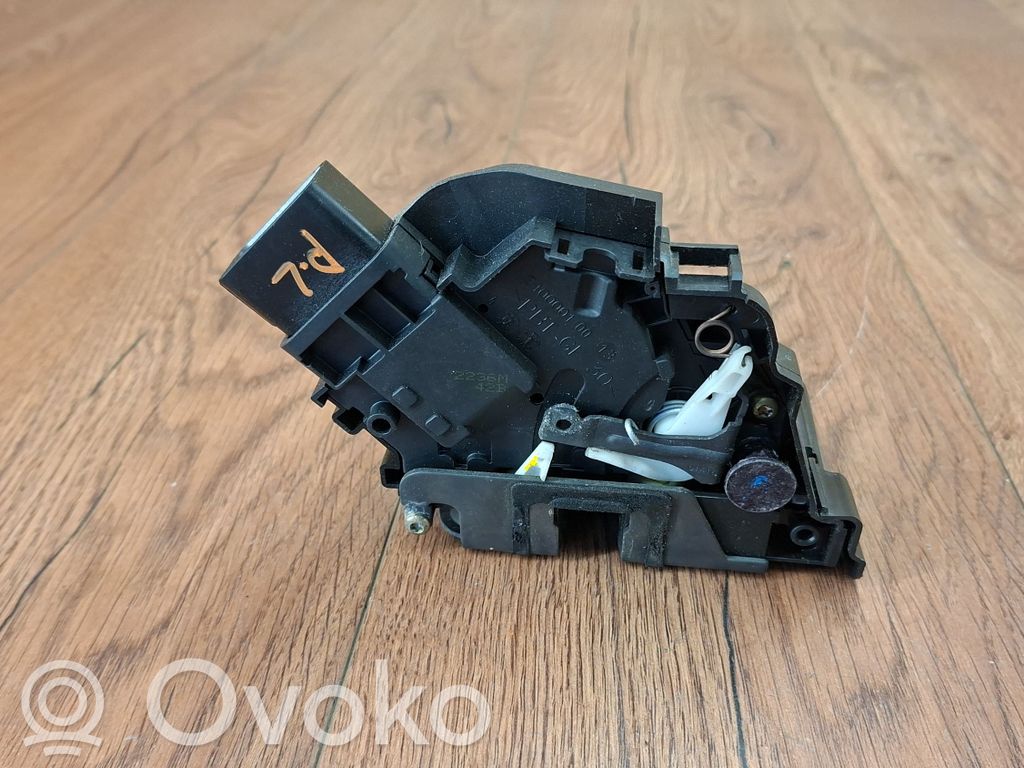 Ford Focus C-MAX Front door lock 
