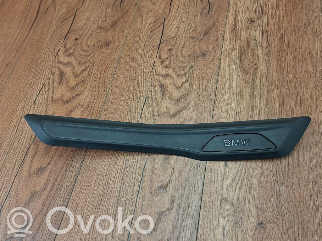 BMW 3 F30 F35 F31 Galinio slenksčio apdaila (vidinė) 
