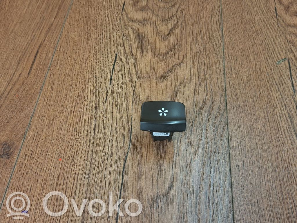 Renault Megane IV Autres commutateurs / boutons / leviers 