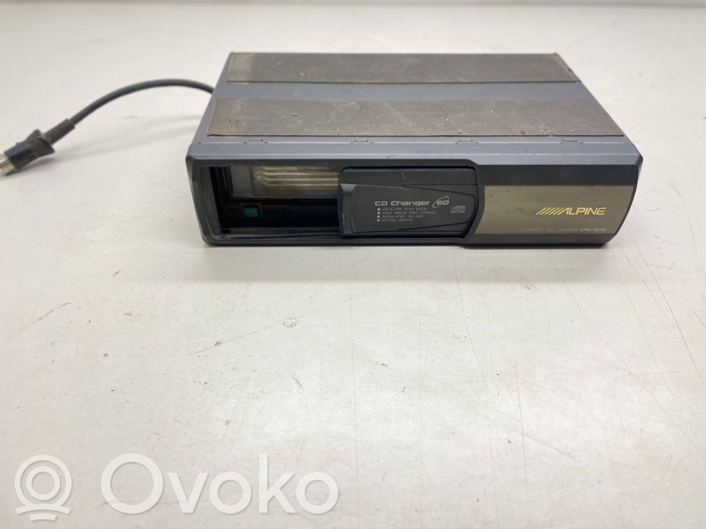 BMW 5 E39 CD/DVD keitiklis 