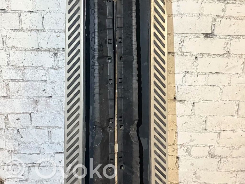BMW X6 F16 Listwa progowa boczna 