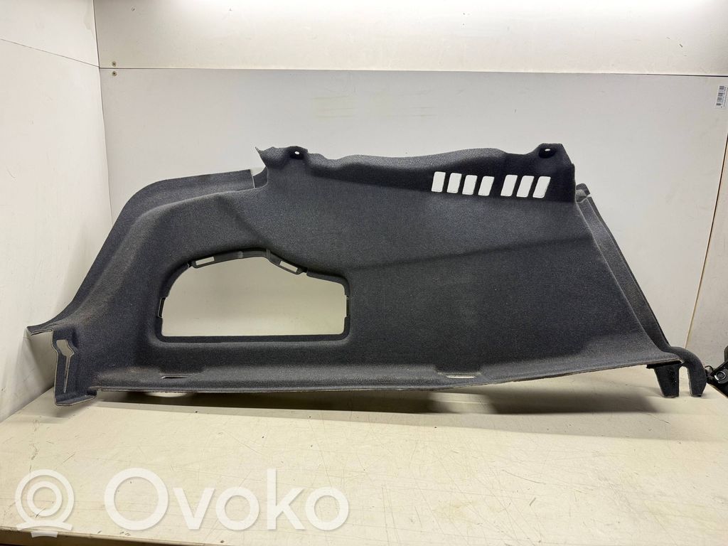 Audi A6 C7 Boczek / Tapicerka / bagażnika 