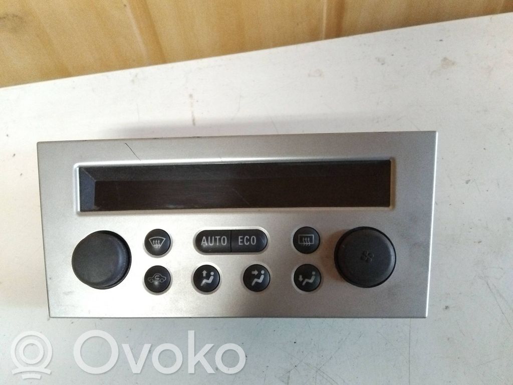 Opel Meriva A Climate control unit 