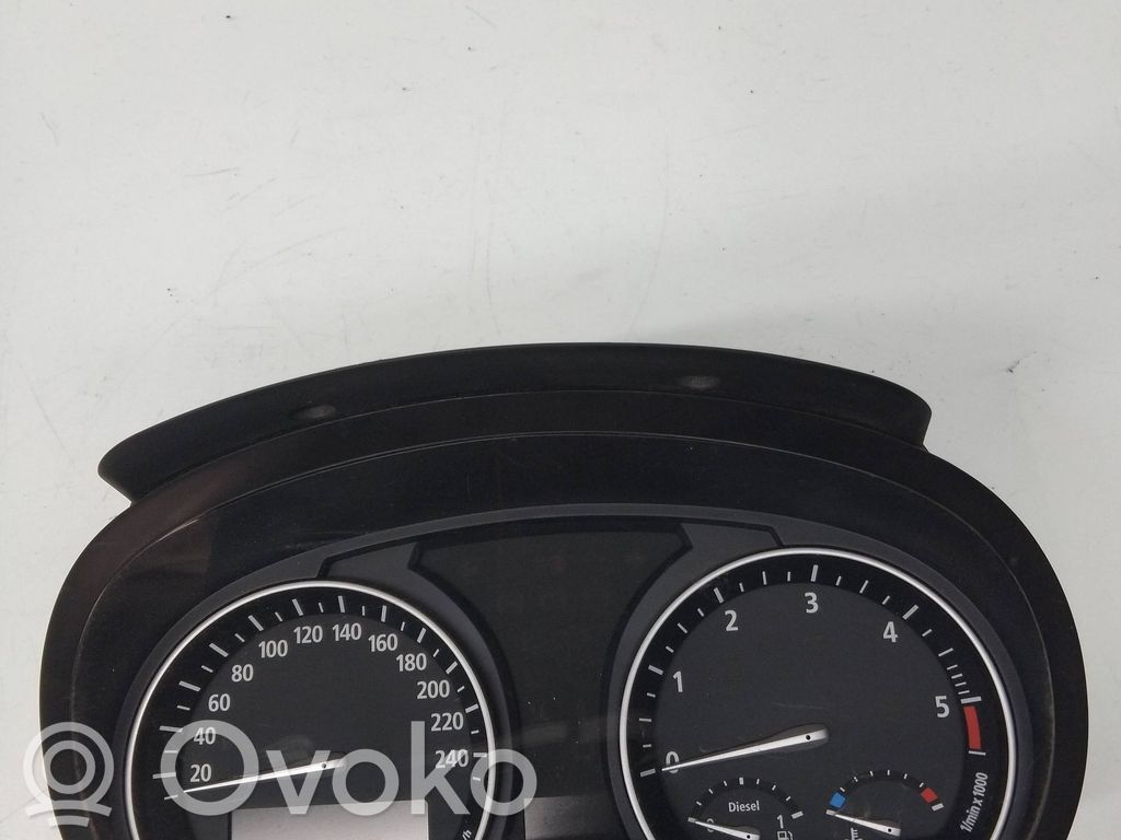 BMW X3 E83 Speedometer (instrument cluster) 