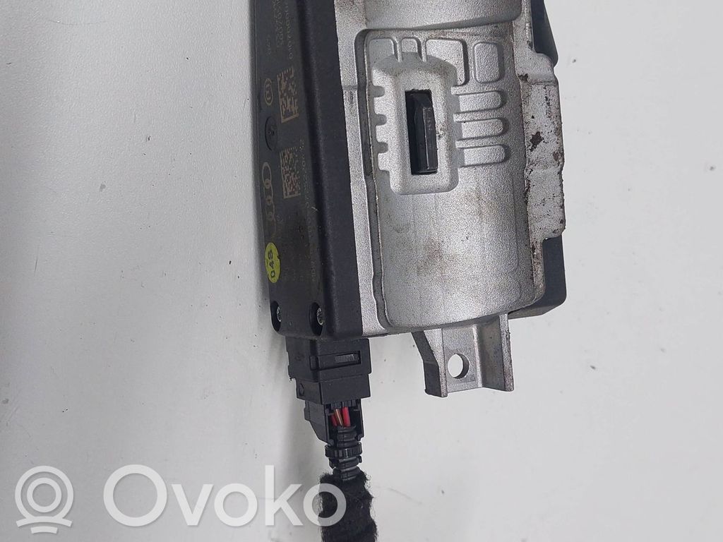 Audi A5 8T 8F Ohjauspyörän lukitus 