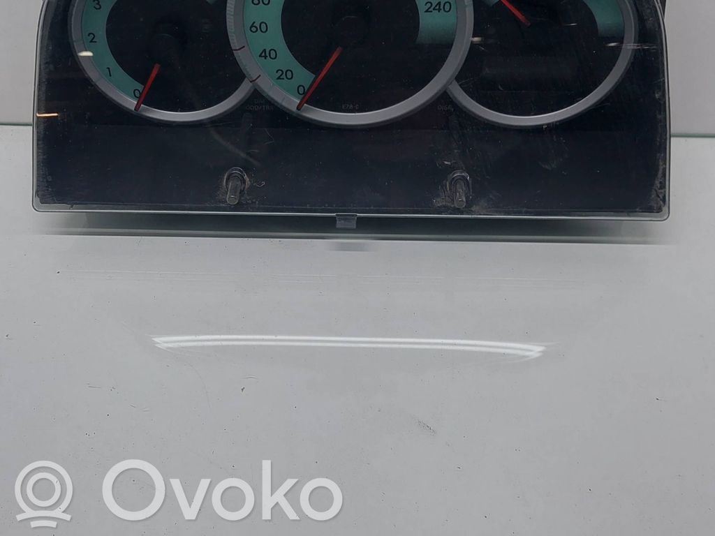 Toyota Corolla Verso AR10 Speedometer (instrument cluster) 