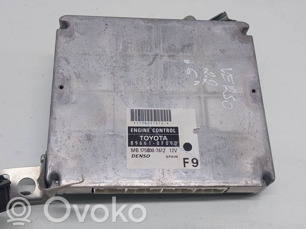 Toyota Corolla Verso AR10 Engine control unit/module 