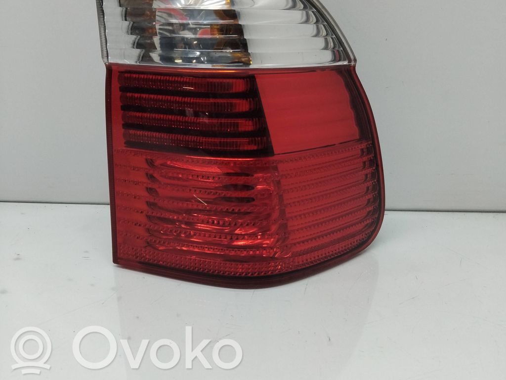 Rear/tail lights   6902532