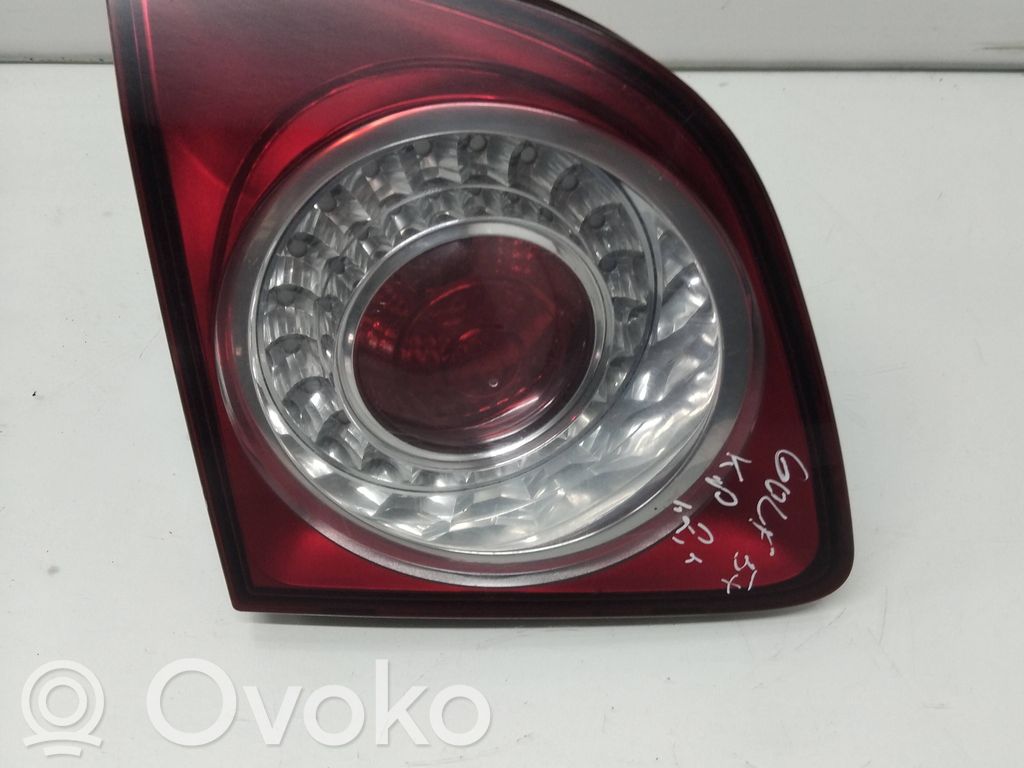 Volkswagen Golf Plus Lampy tylnej klapy bagażnika 