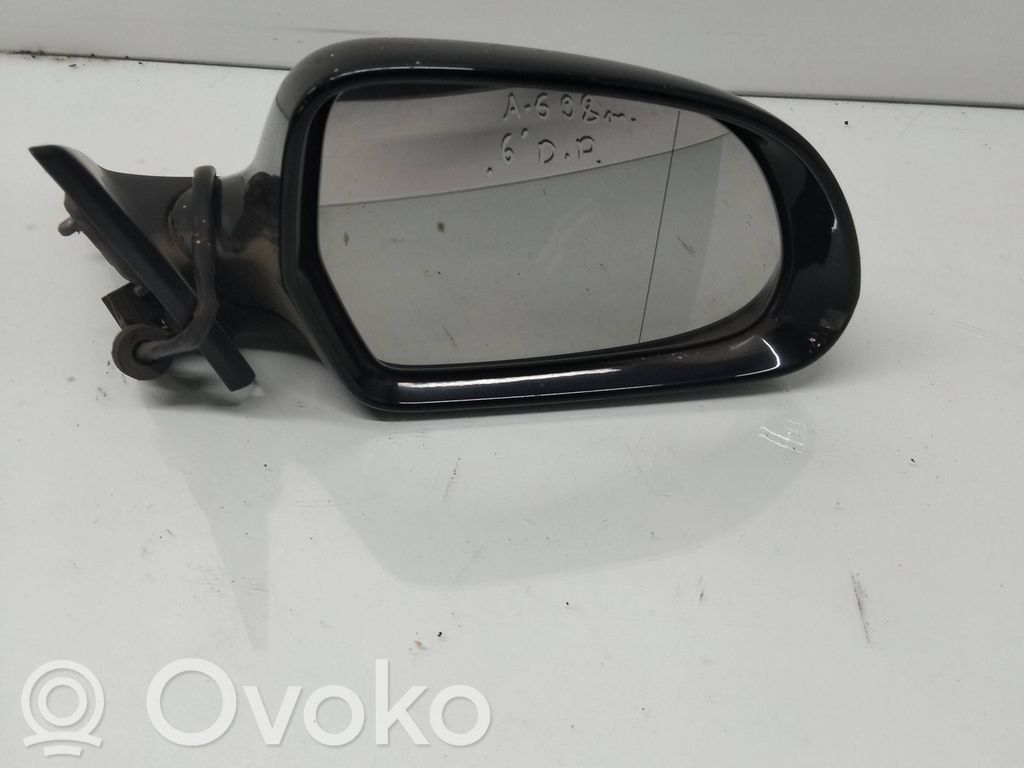 Audi A5 8T 8F Elektryczne lusterko boczne drzwi przednich 