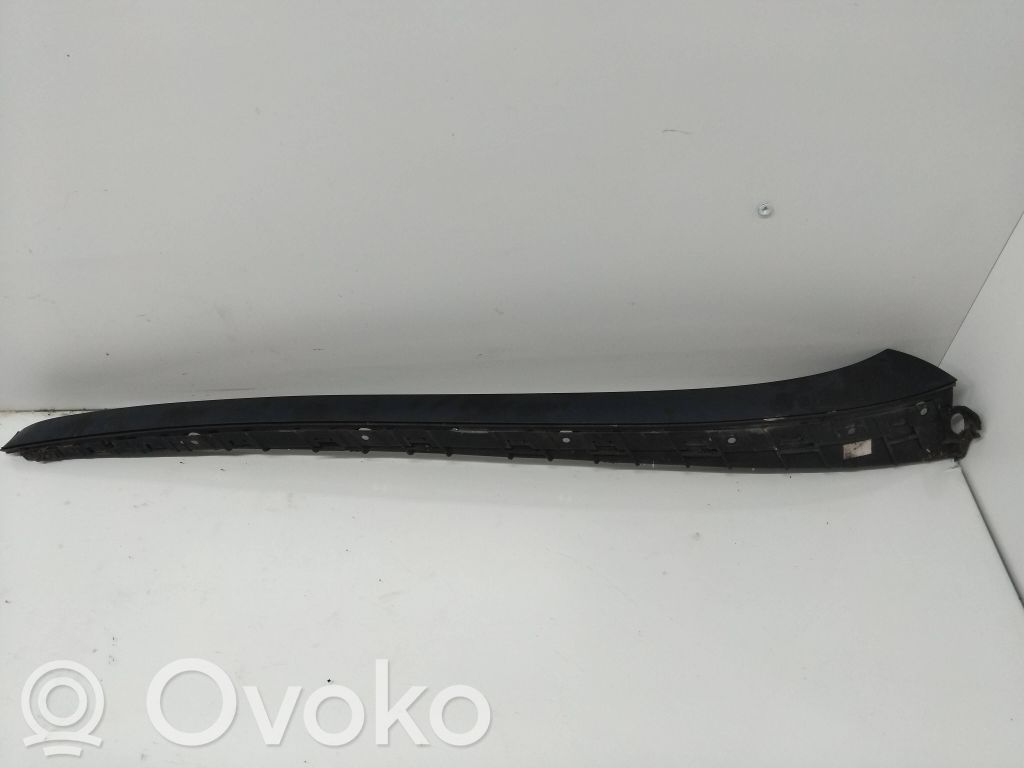 Seat Altea XL Windshield trim 