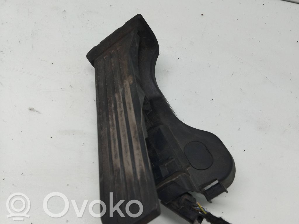 Volkswagen Jetta V Pedał gazu / przyspieszenia 