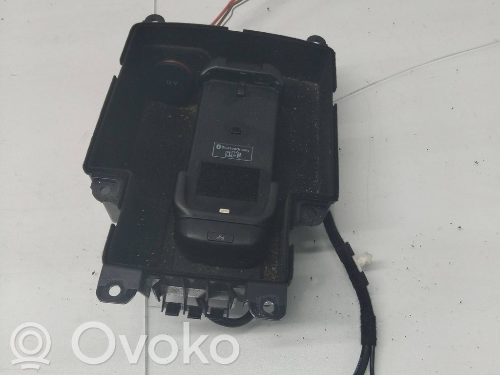 Consola central   8K0864981F,0000247027
