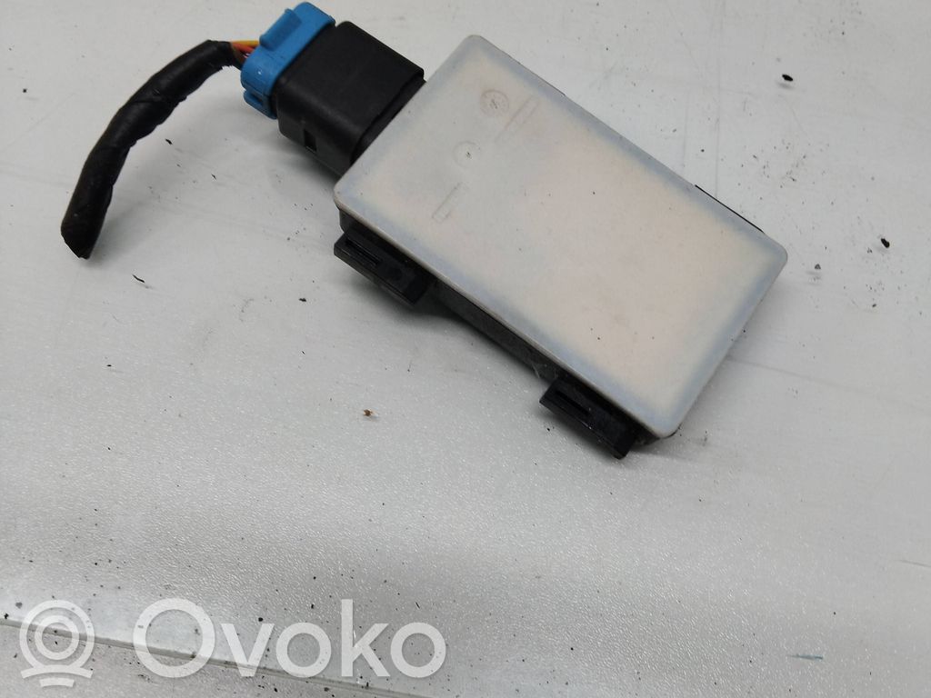 KIA Sorento IV Moduł martwego pola 