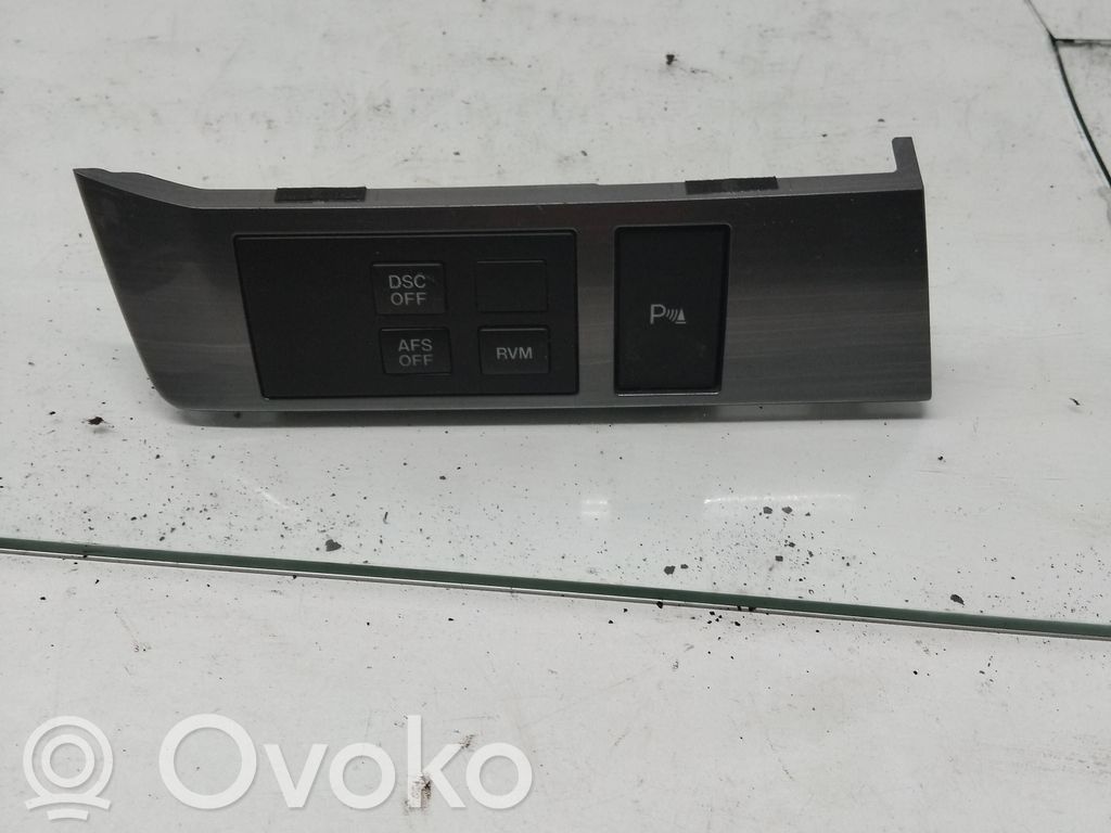 Mazda 6 A set of switches 