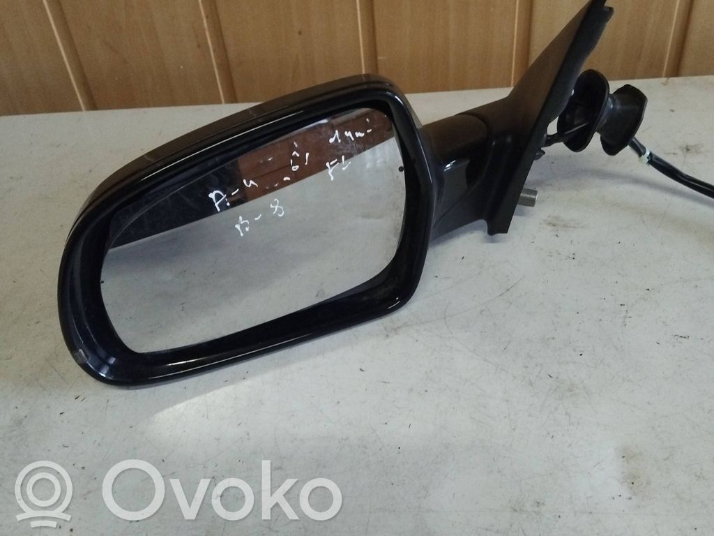Audi A4 S4 B8 8K Elektryczne lusterko boczne drzwi przednich 