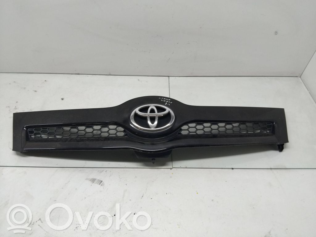 Toyota Corolla Verso AR10 Front grill 