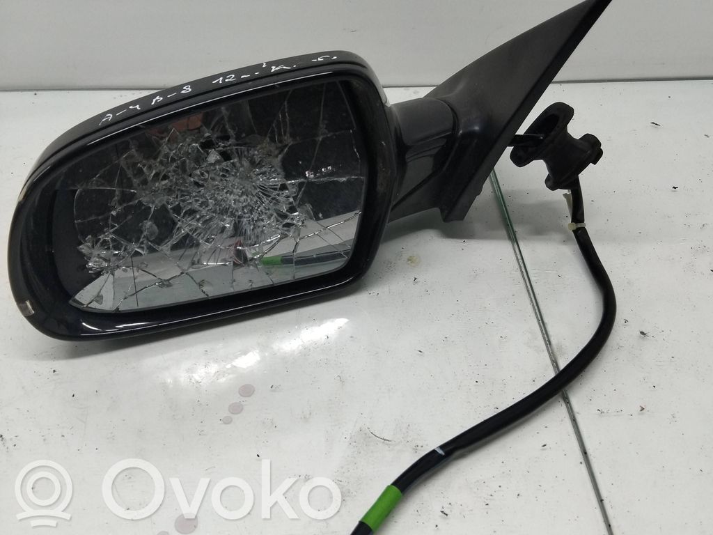 Audi A4 S4 B8 8K Elektryczne lusterko boczne drzwi przednich 