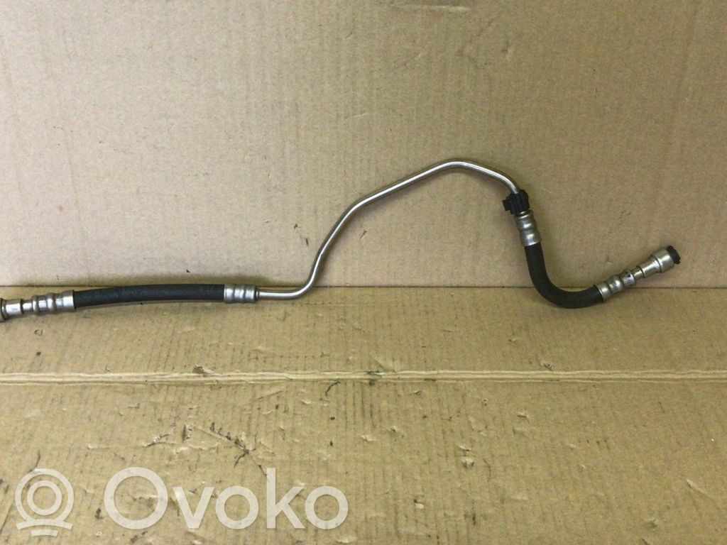 BMW 3 E90 E91 Polttoaineputki 