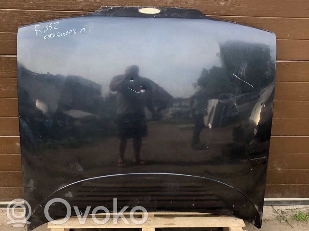 Engine bonnet/hood
