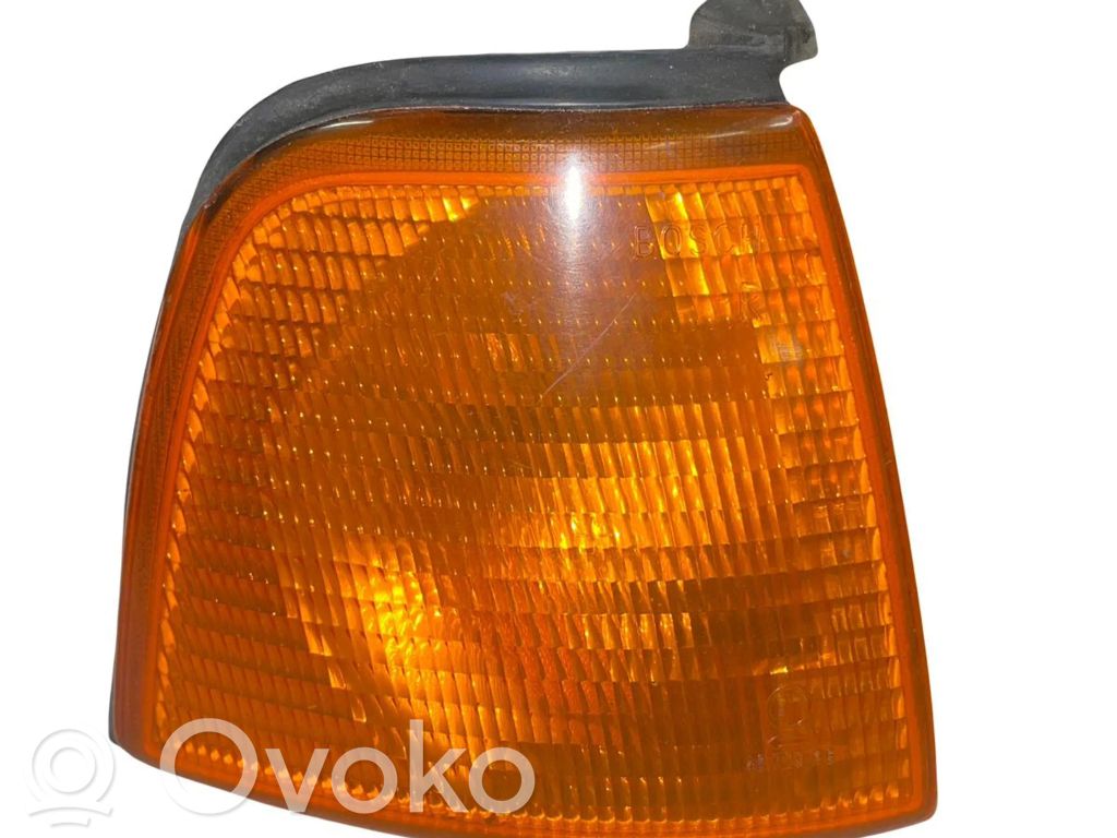 Audi 80 90 B3 Front indicator light 
