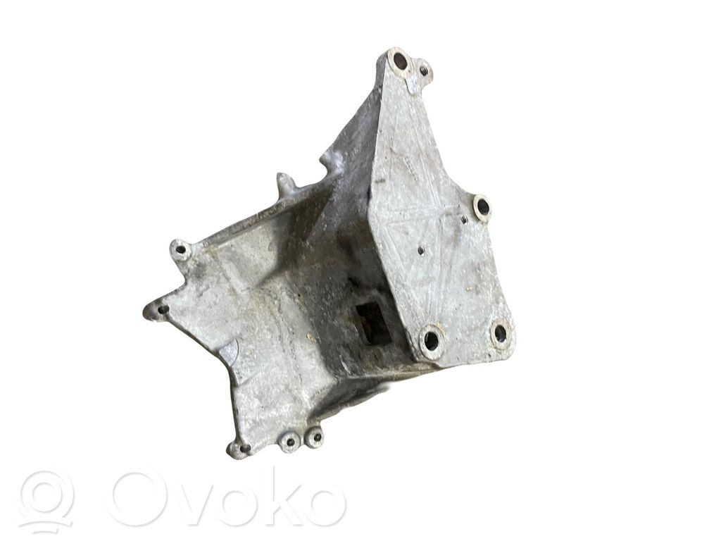 Opel Astra G Engine mounting bracket 