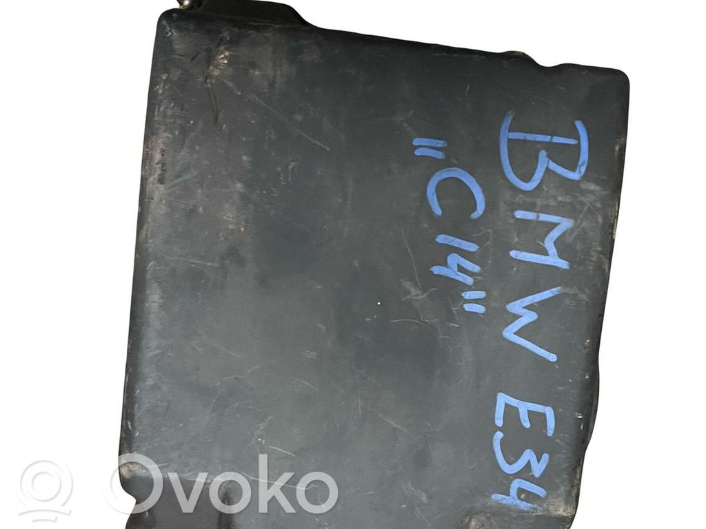 BMW 5 E34 Muu moottoritilan osa 