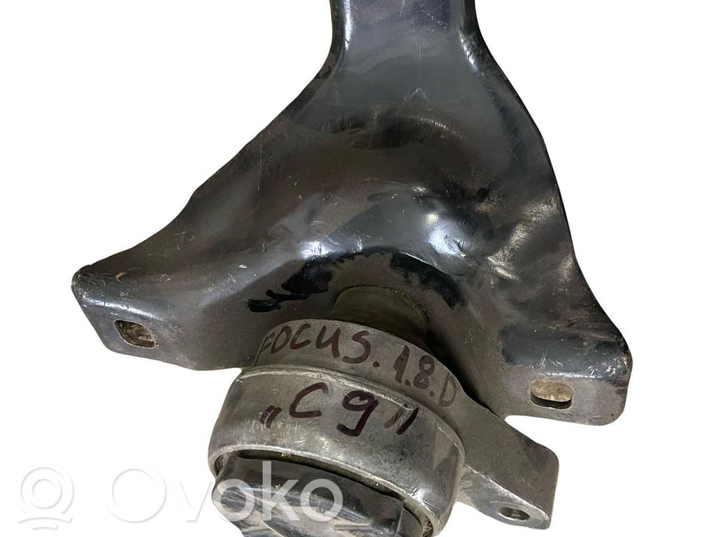 Ford Focus Engine mount bracket 