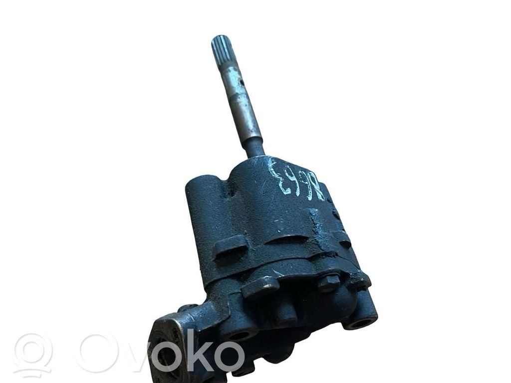 Audi A4 S4 B5 8D Bomba de aceite 