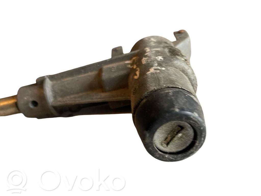 Audi 80 90 S2 B4 Virtalukko 