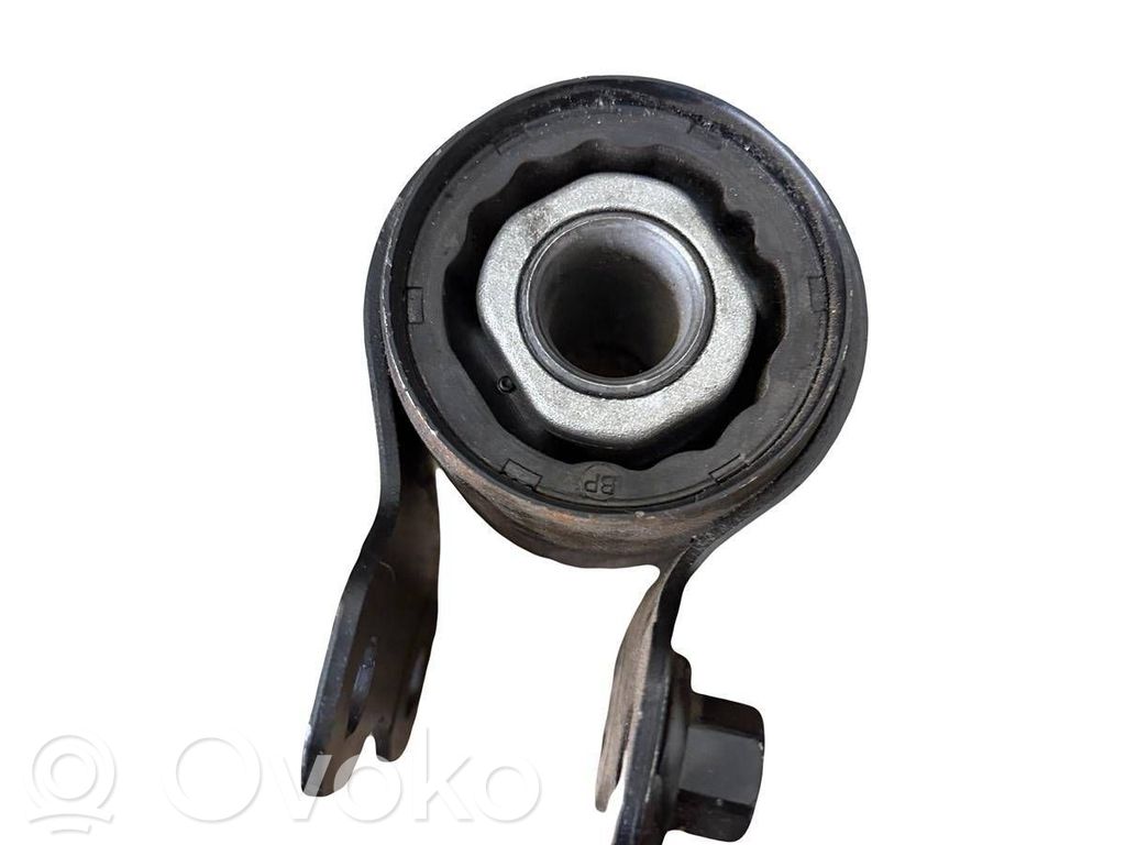 Front control arm   3M513A262