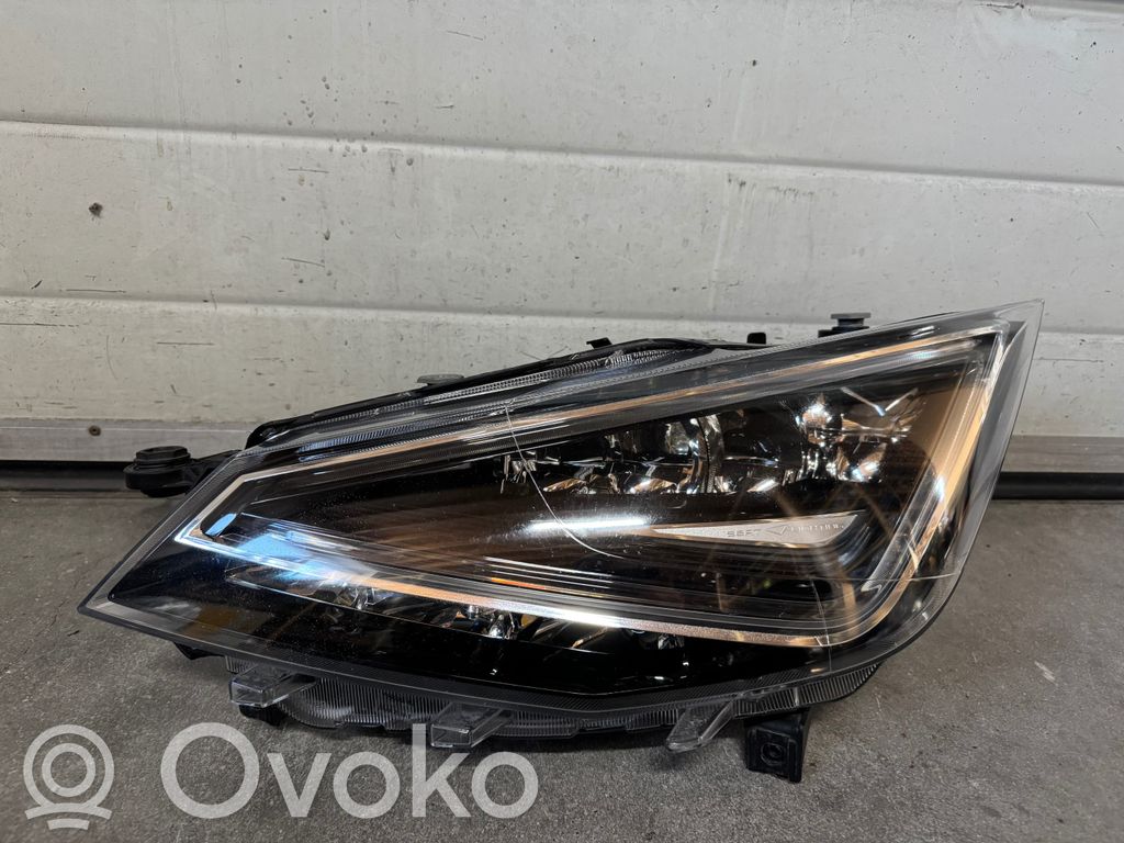 Seat Ibiza V (KJ) Lampa przednia 