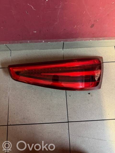 Audi Q3 8U Luci posteriori del portellone del bagagliaio 