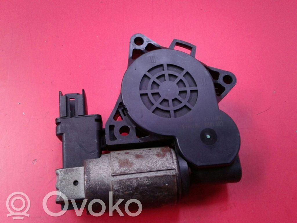 Front door window regulator motor   G822C,575,5858X
