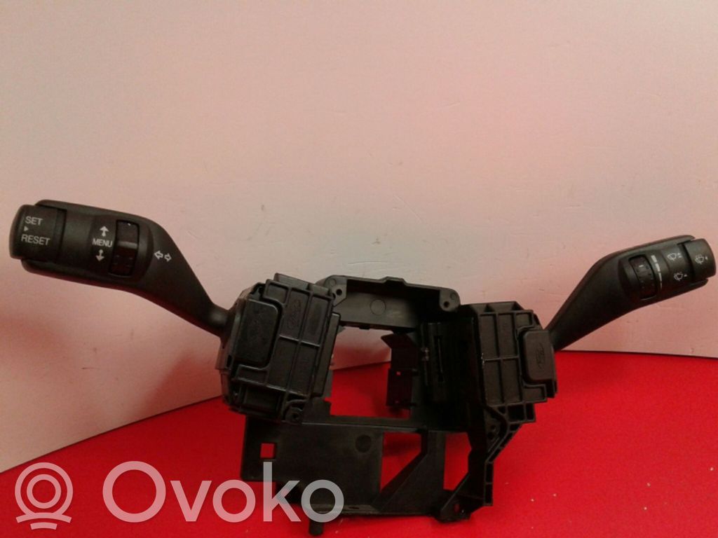 Ford Focus Interruptor/palanca de limpiador de luz de giro 