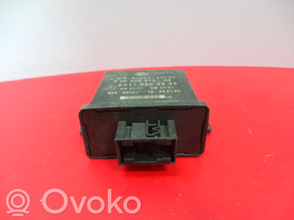 Módulo de luz LCM   A211,26,32,5DF00827800,HELLA