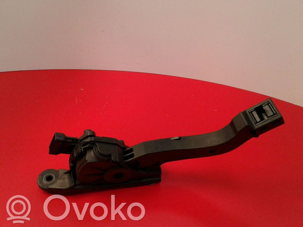 Akceleratoriaus pedalas   A100,32700,A6100