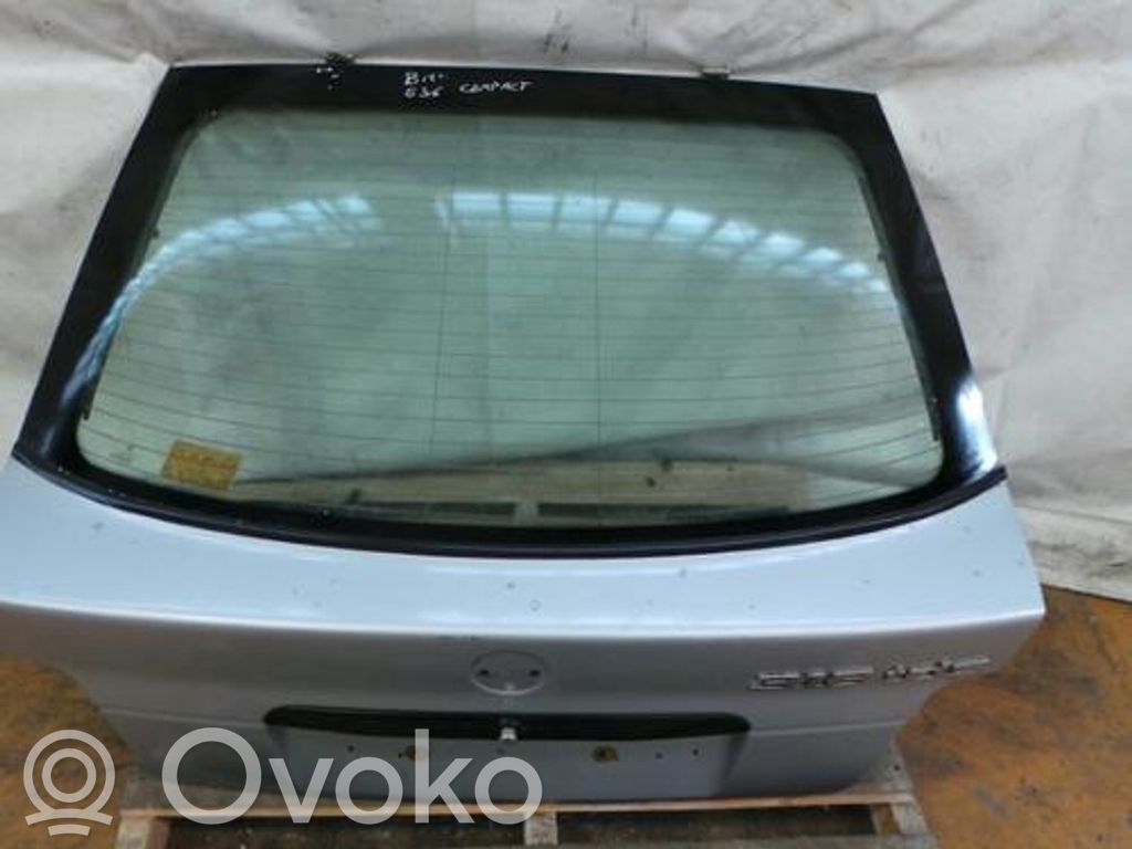 Tailgate/trunk/boot lid   2253