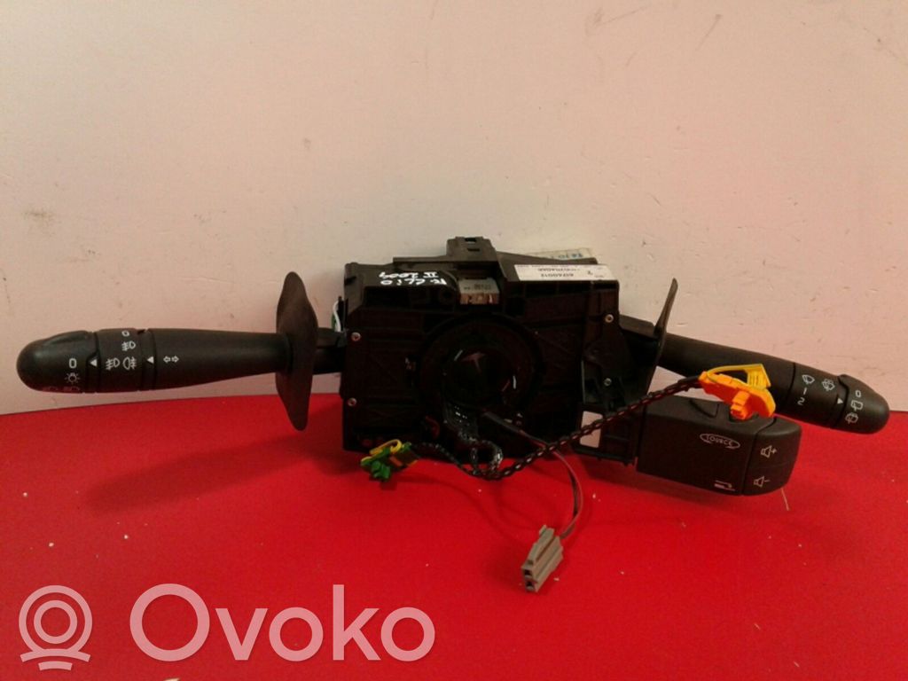 Renault Clio II Turvatyynyn liukurenkaan sytytin (SRS-rengas) 