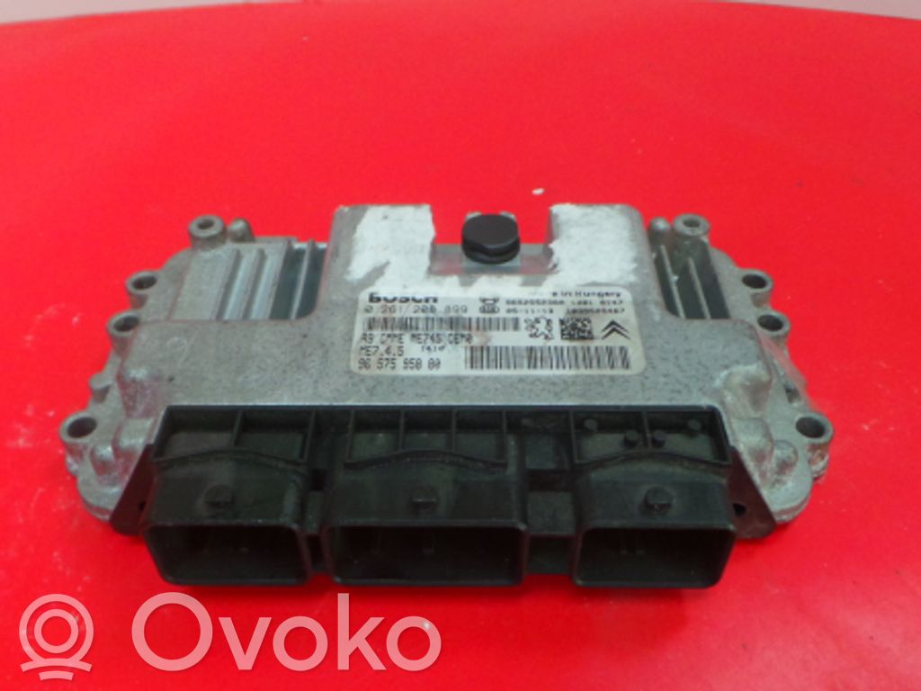 Citroen C4 I Dzinēja vadības bloks 