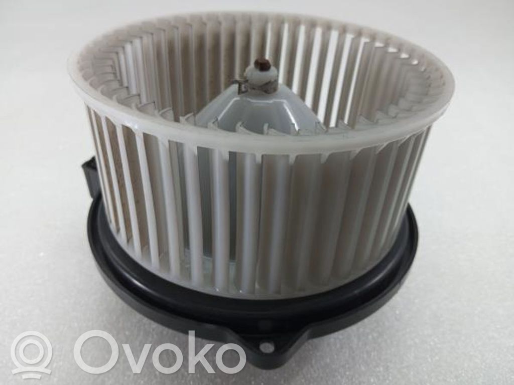 Mazda 3 II Mazā radiatora ventilators 